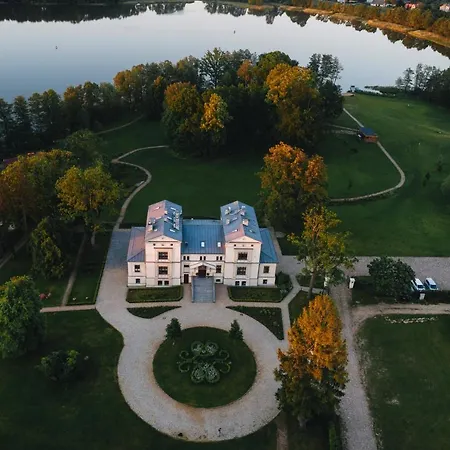 Hotel apartamentowy Pałac Warlity