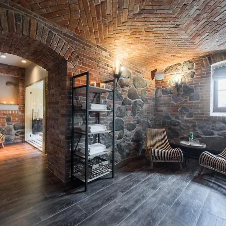 Palac Warlity 4* أولشتينيك