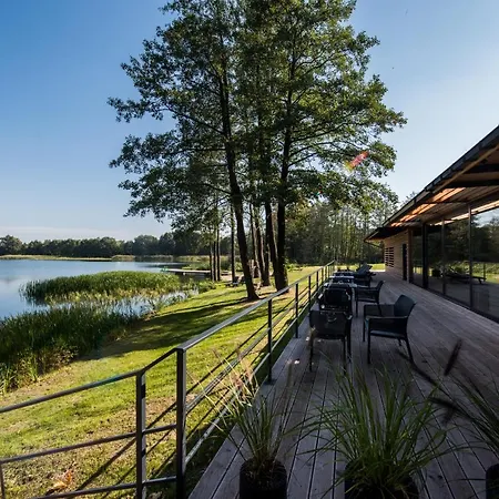 Palac Warlity أولشتينيك