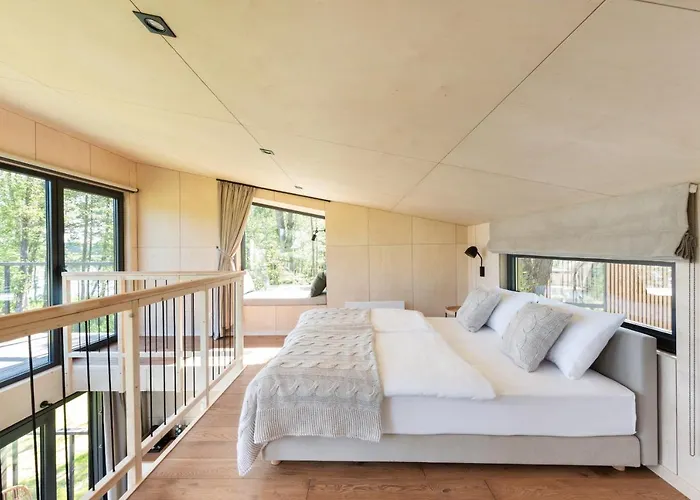 Palac Warlity Aparthotel 4*