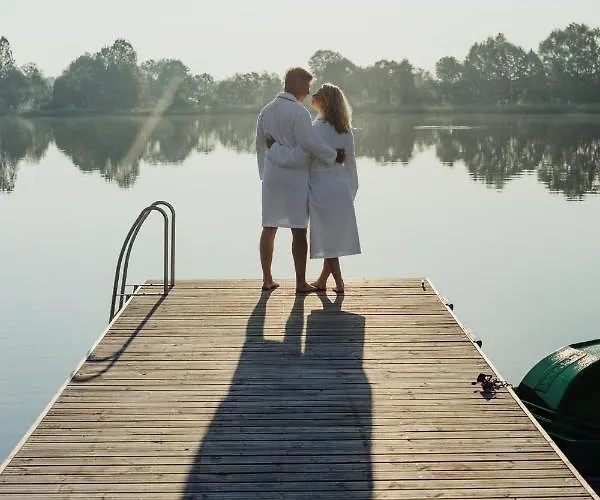 Aparthotel Palac Warlity 4*