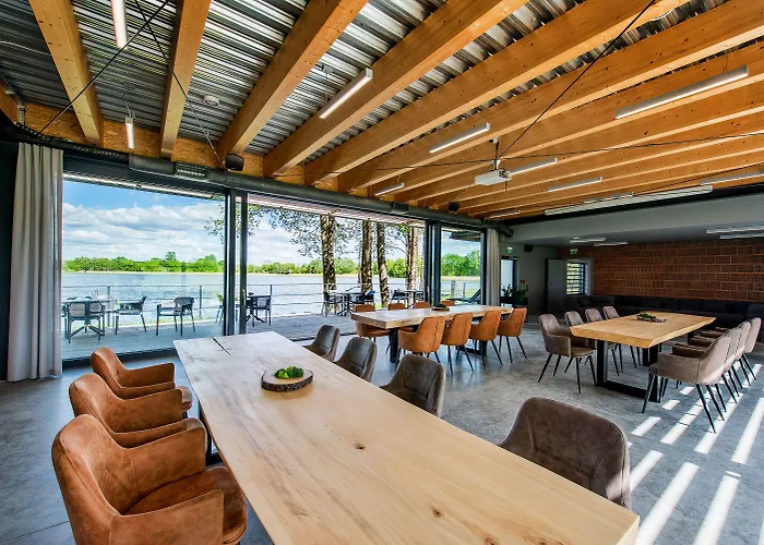 Palac Warlity Aparthotel