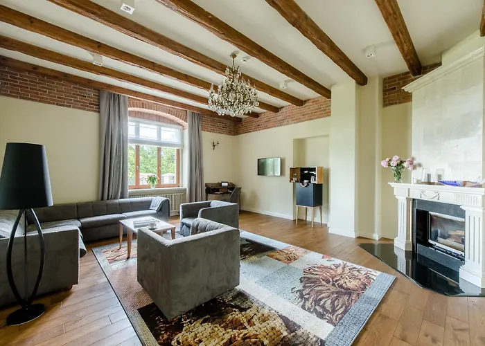 Aparthotel Palac Warlity