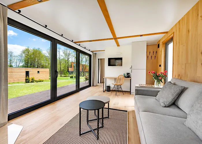 Aparthotel Palac Warlity 4*